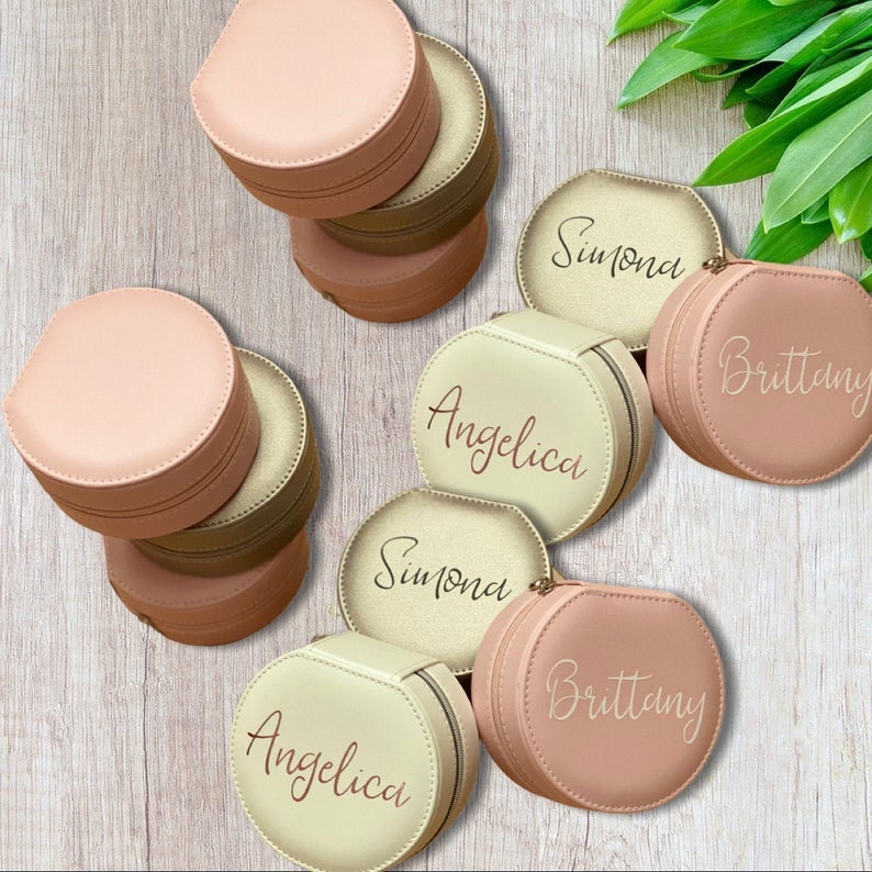 Personalized Bridesmaid Gift T - Monogram Custom Case 评论和价格